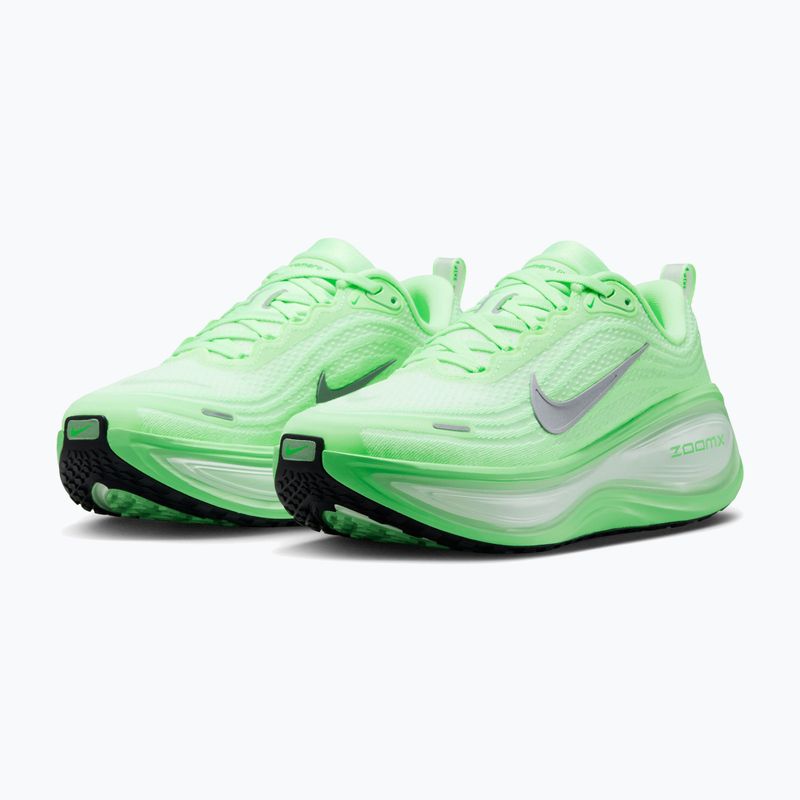 Дамски обувки за бягане Nike Vomero Plus white/illusion green/metallic silver 3