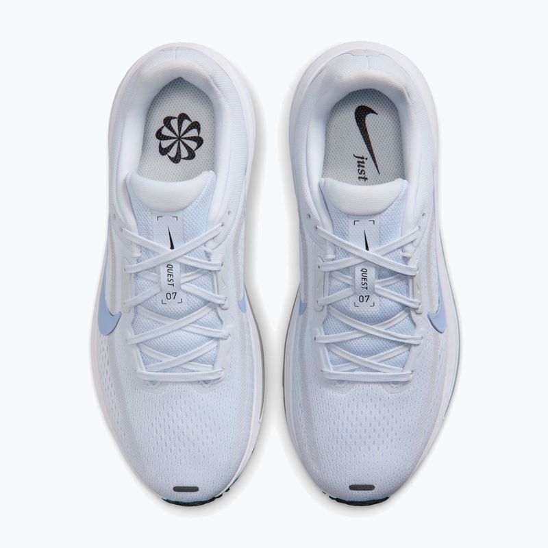 Дамски обувки за бягане Nike Quest 7 football grey/white/grey fog/aluminum 5