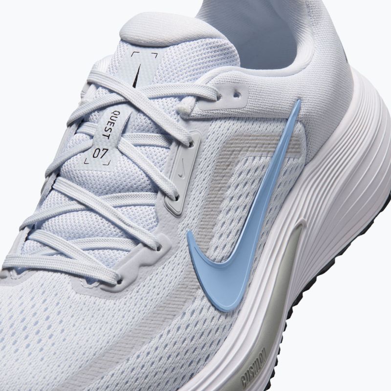 Дамски обувки за бягане Nike Quest 7 football grey/white/grey fog/aluminum 7