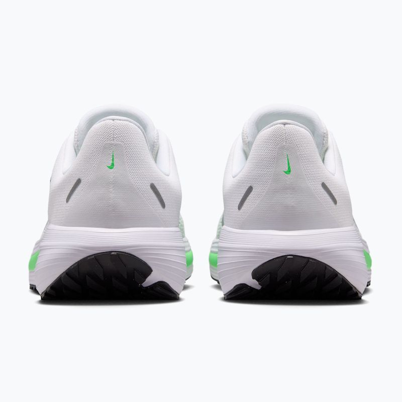 Дамски обувки за бягане Nike Quest 7 white/illusion green/metallic silver 6