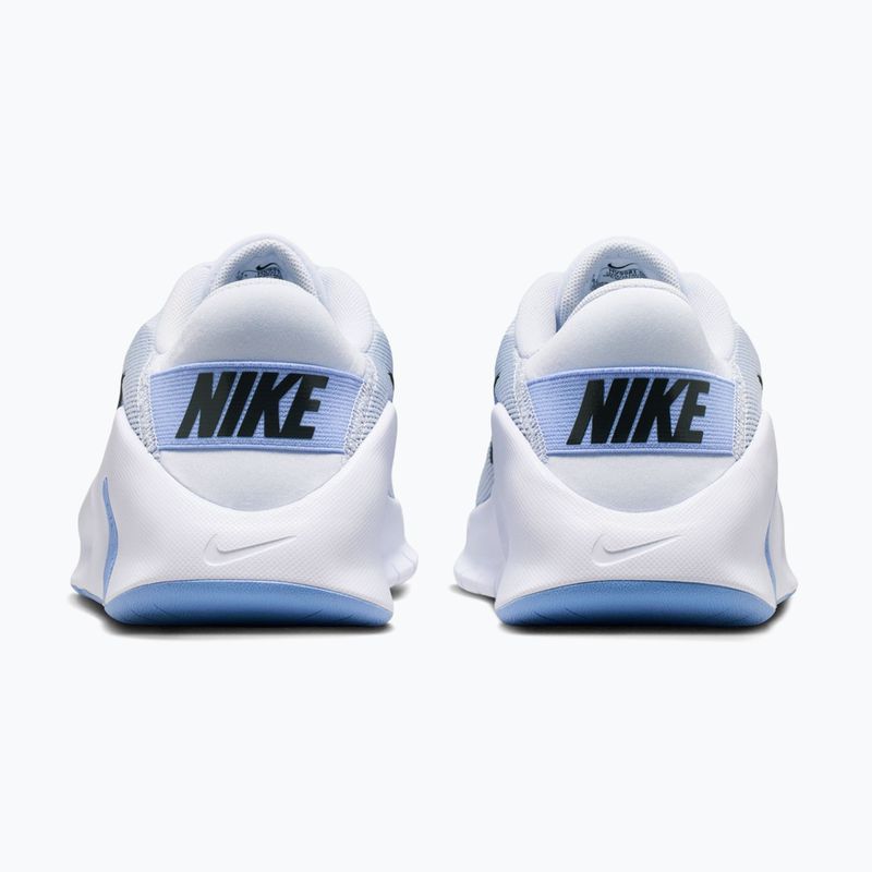 Дамски обувки за тренировка Nike Flex Train football grey/aluminum/white/anthracite 4