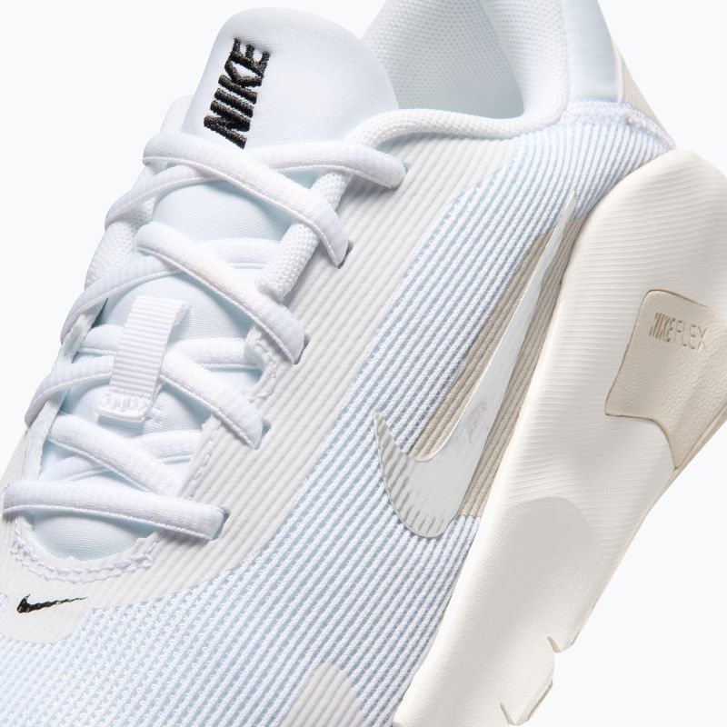 Дамски обувки за тренировка Nike Flex Train white/sail/phantom/ metallic silver 7