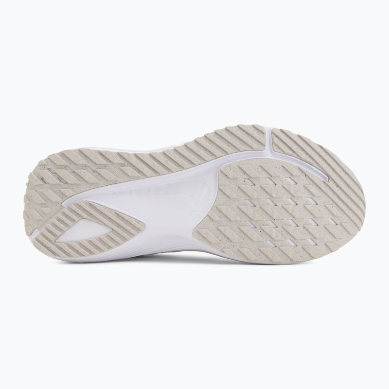 Мъжки обувки за бягане Nike Quest 7 white/vast grey/vast grey/wolf grey 4