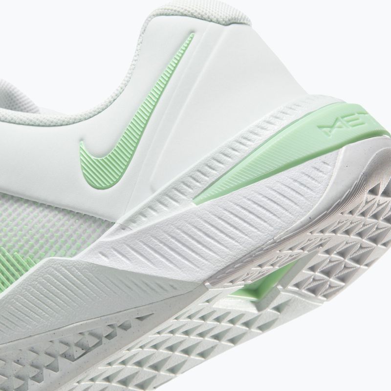 Дамски обувки за тренировка Nike Metcon 10 off white/barely green/cucumber calm 7