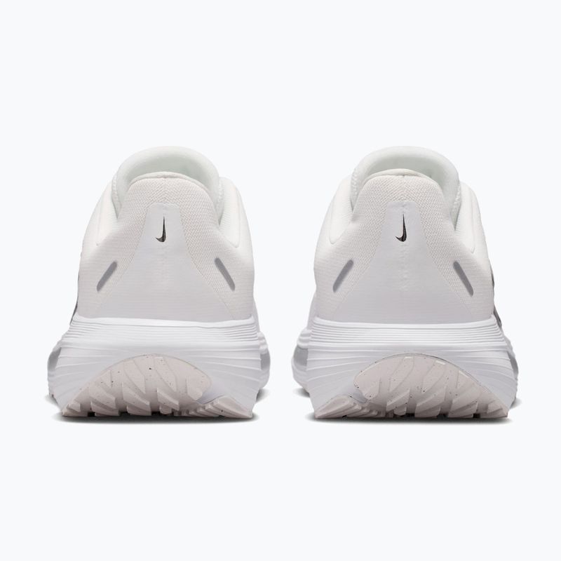 Дамски обувки за бягане Nike Quest 7 summit white/white/metallic silver/black 6