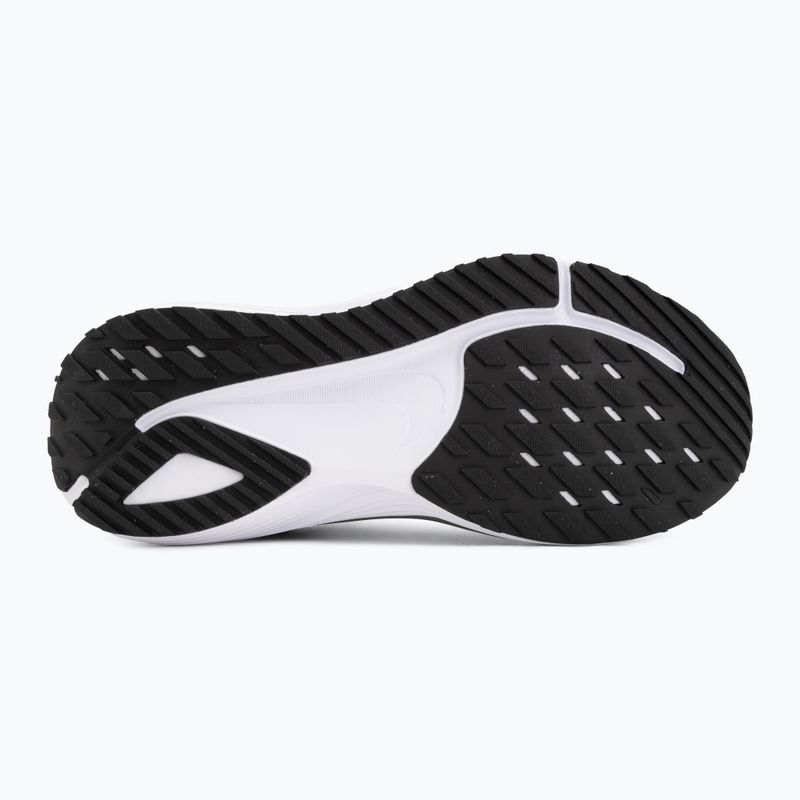 Дамски обувки за бягане Nike Quest 7 black/anthracite/white 4