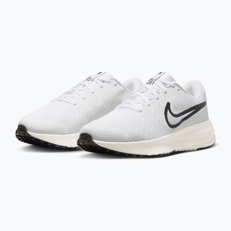 Дамски обувки за бягане Nike Run Defy white/sail/off white/black 3