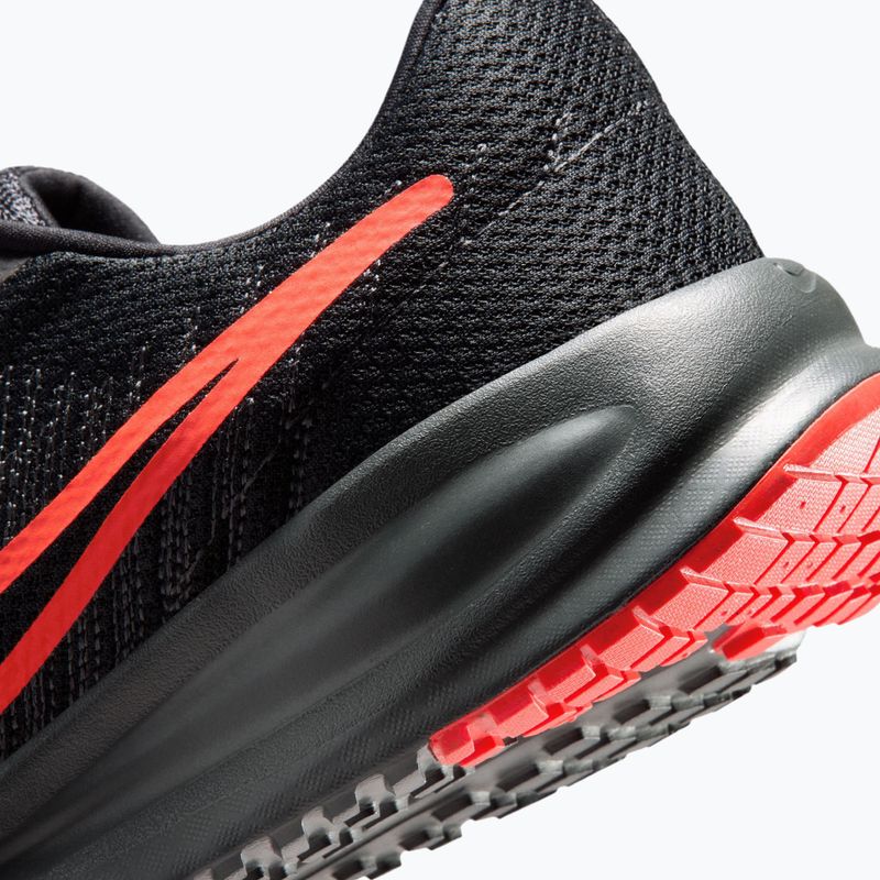 Мъжки обувки за бягане Nike Run Defy Black/Anthracite/Bright Crimson 8