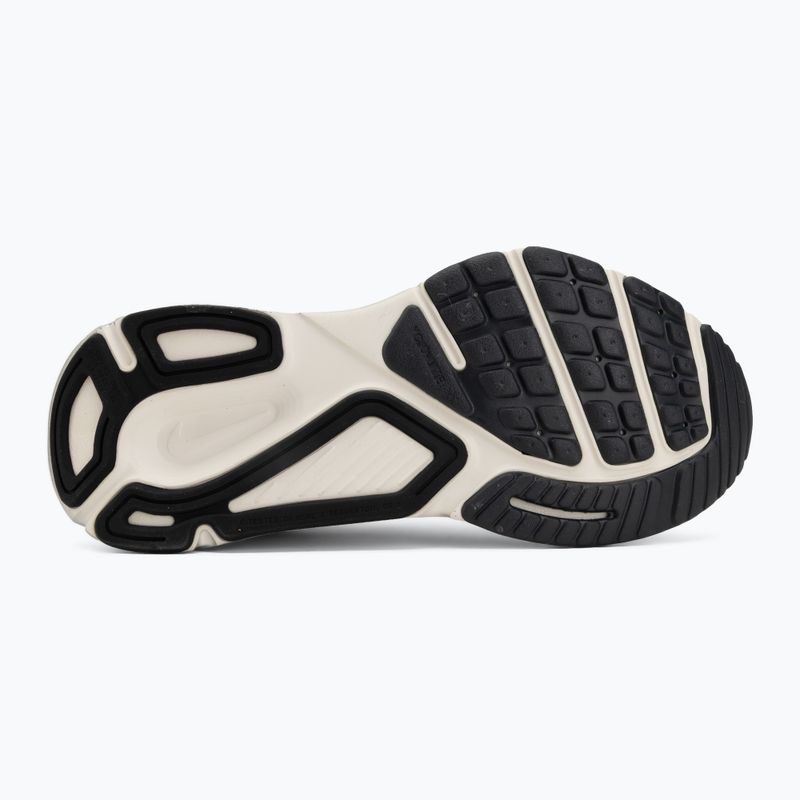 Дамски обувки за бягане Nike Structure Plus summit white/photon dust/metallic silver 4