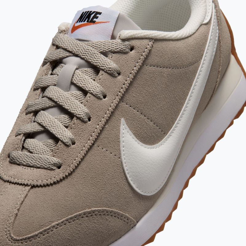 Дамски обувки Nike Pacific Suede cream li/gum med brown/sail 7