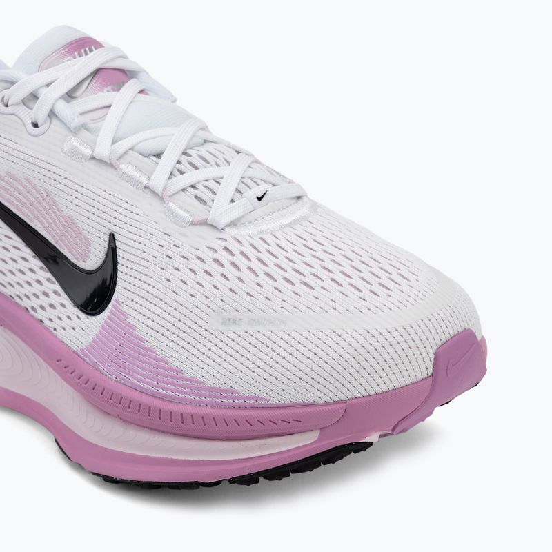 Дамски маратонки за бягане Nike Vomero 18 Wide бели/избелял люляк/светло магента/черно 7