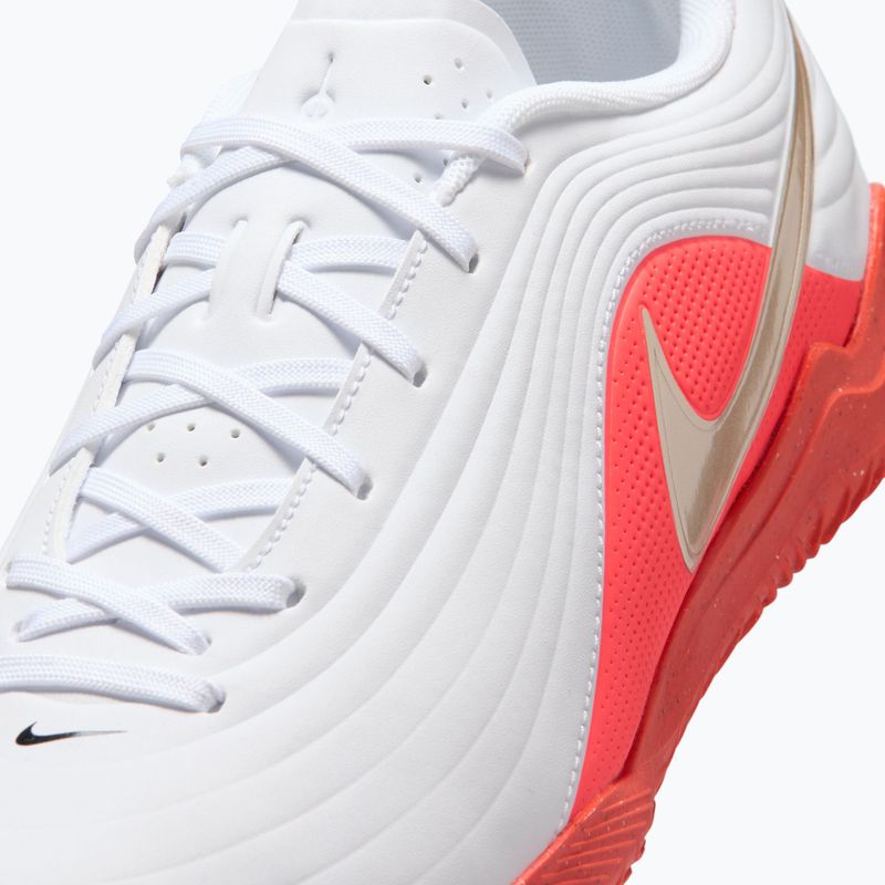 Мъжки футболни обувки Nike Tiempo Maestro Club white/bright crimson/blur 5