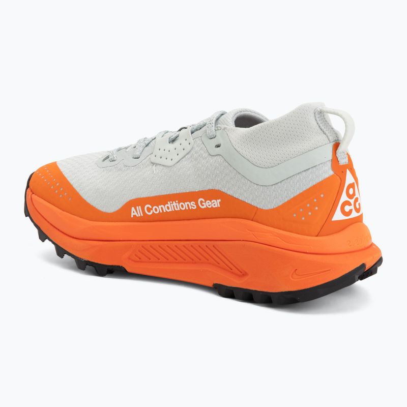 Дамски обувки за бягане Nike ACG Zegama GORE-TEX light silver/safety orange/summit white 3
