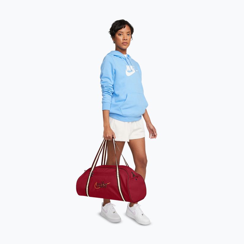 Дамска тренировъчна чанта Nike Gym Club Retro 24 l tough red/mystic dates/mystic dates 10