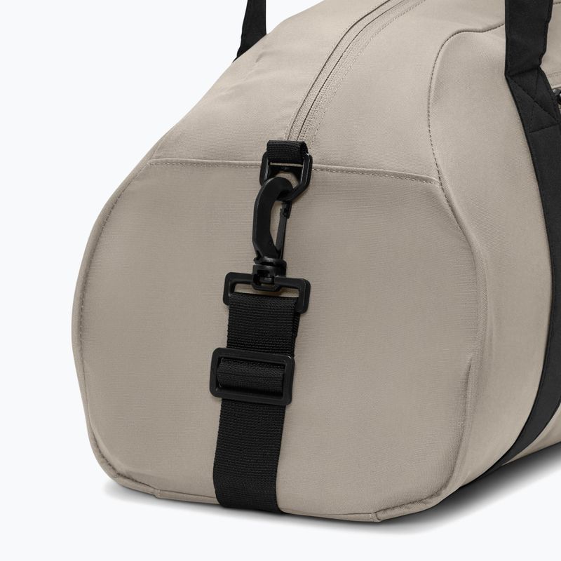 Дамска тренировъчна чанта Nike Gym Club 24 l cream ii/black/sail 8