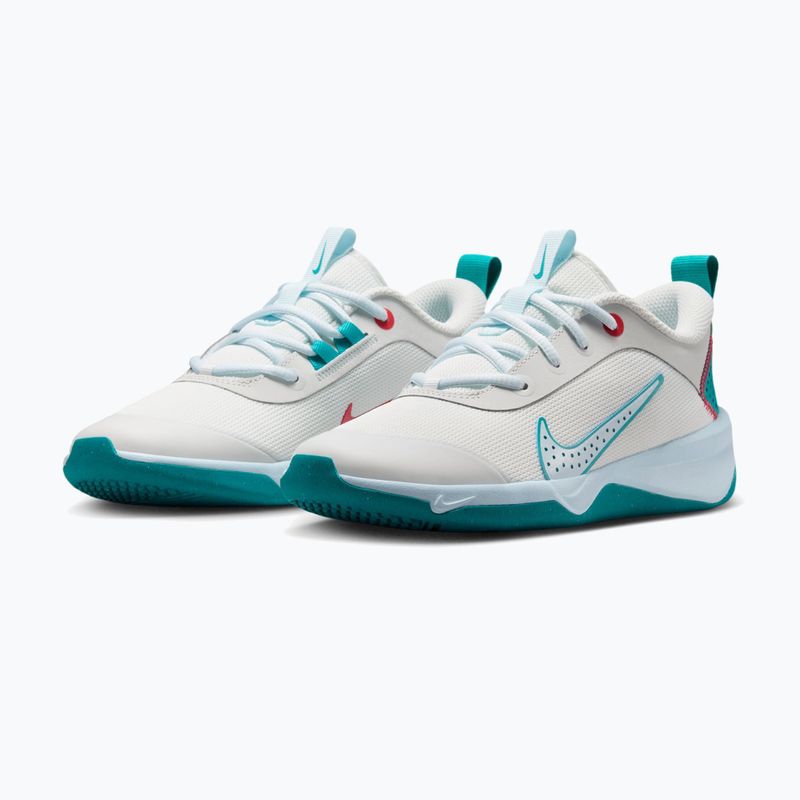 Обувки Nike Omni Multi-Court off white/energy/glacier blue 11