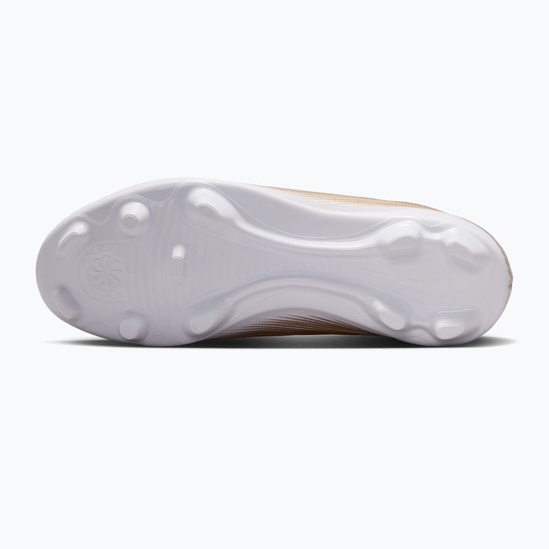 Детски футболни обувки Nike Jr. Mercurial Superfly 11 Club "Kylian Mbappé" metallic gold/green glow 3