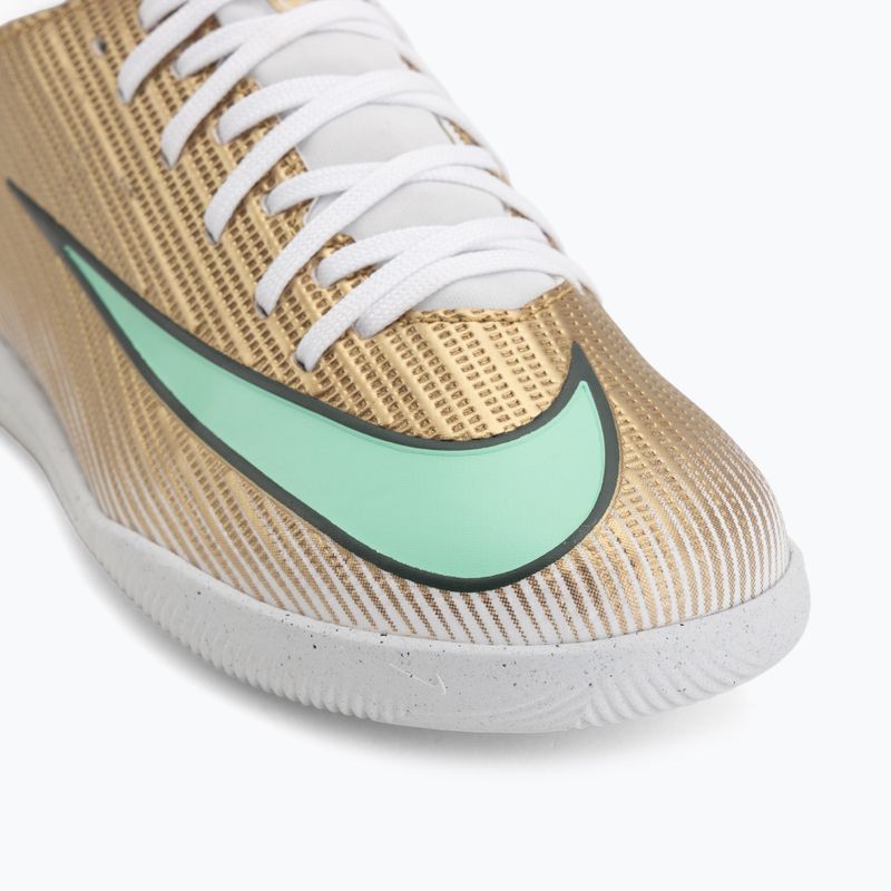 Детски футболни обувки Nike Jr. Mercurial Superfly 11 Club "Kylian Mbappé" metallic gold/green glow 7