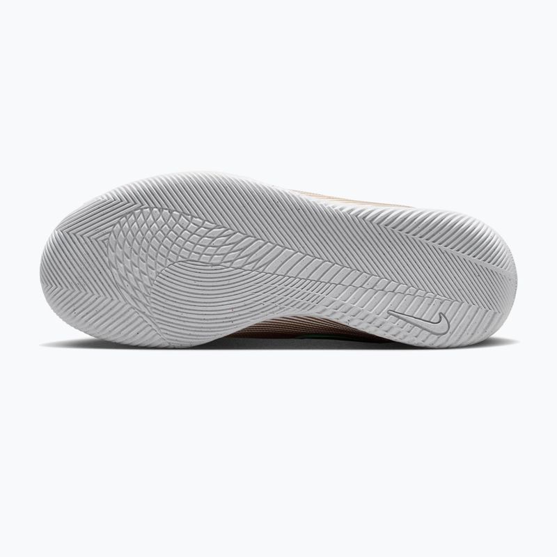 Детски футболни обувки Nike Jr. Mercurial Superfly 11 Club "Kylian Mbappé" metallic gold/green glow 3