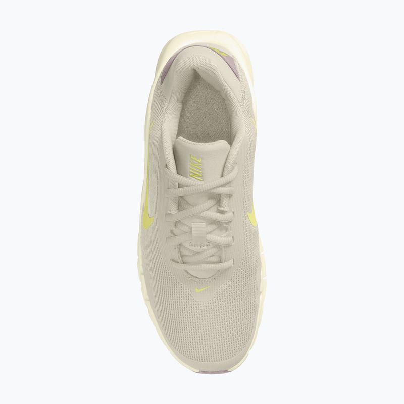 Дамски обувки за тренировка Nike Flex Train phantom/platinum violet/sail/fennel 2