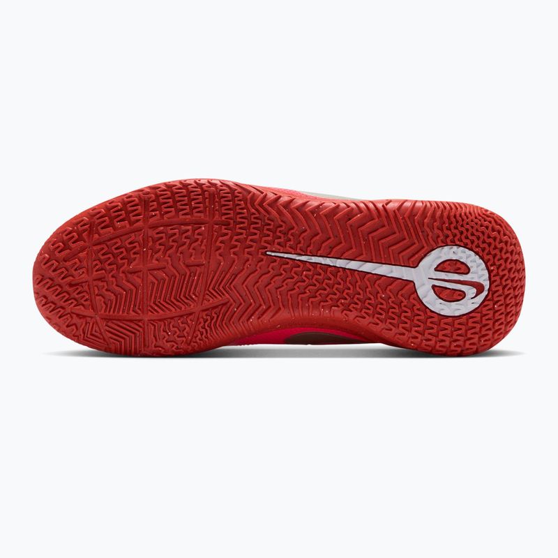 Детски футболни обувки Nike Jr. Tiempo Maestro Club white/bright crimson/blur 3