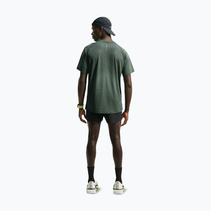Мъжка тениска за бягане Nike Stride black/light green spark 3