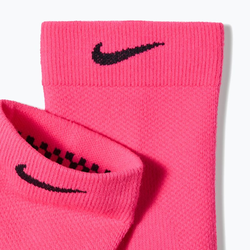 Чорапи Nike Run Lightweight Micro Crew Hyper Pink/Black 2