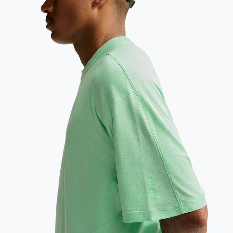 Мъжка тренировъчна тениска Nike 24.7 ImpossiblySoft Light cucumber calm/sail/illusion green 4