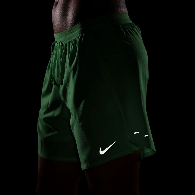 Мъжки шорти за бягане Nike Stride Dri-Fit 2in1 7" green spark 7