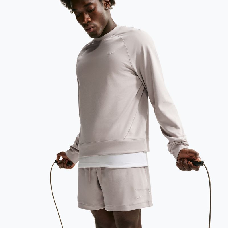 Мъжки тренировъчни шорти Nike Primary NanoKnit moon particle/college grey/moon particle 5
