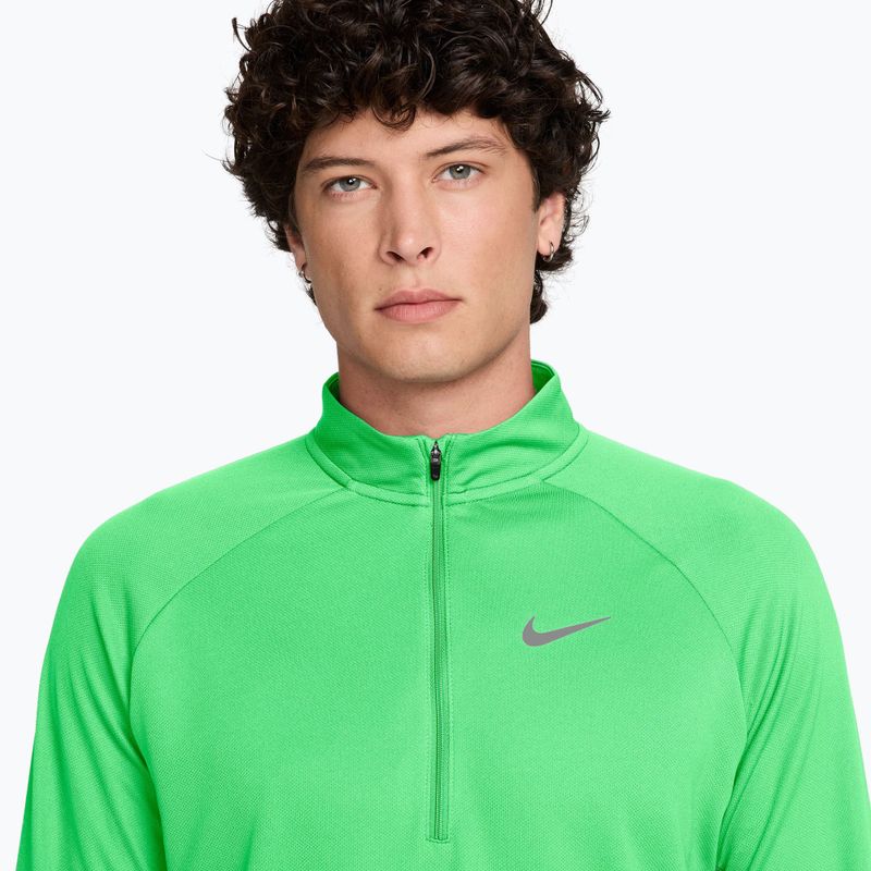 Мъжки суитшърт за бягане Nike Miler Dri-Fit UV 1/2 Zip illusion green 3