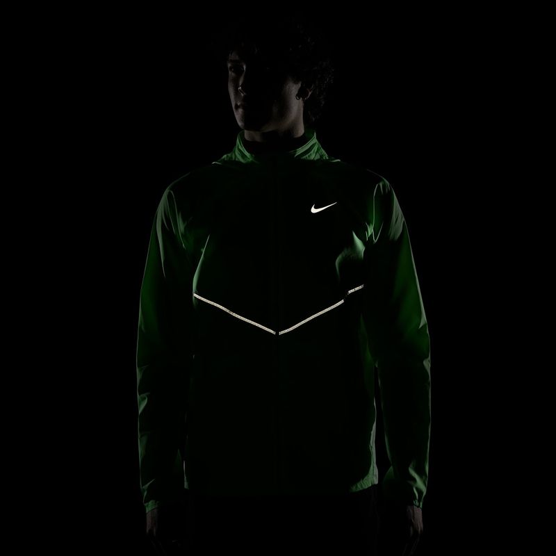 Мъжко яке за бягане Nike Miler illusion green 4