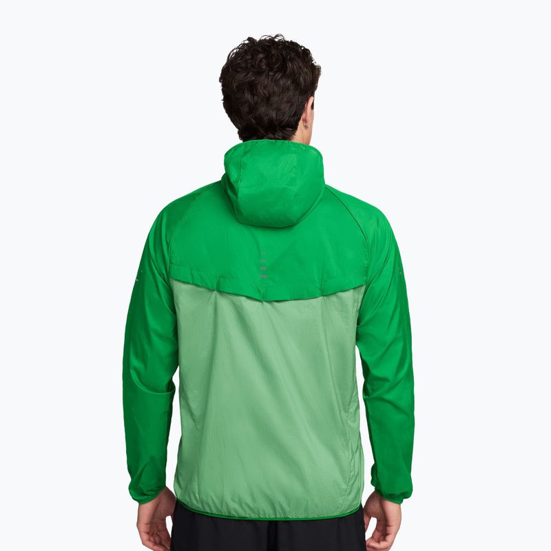 Мъжко яке за бягане Nike Stride green spark 2