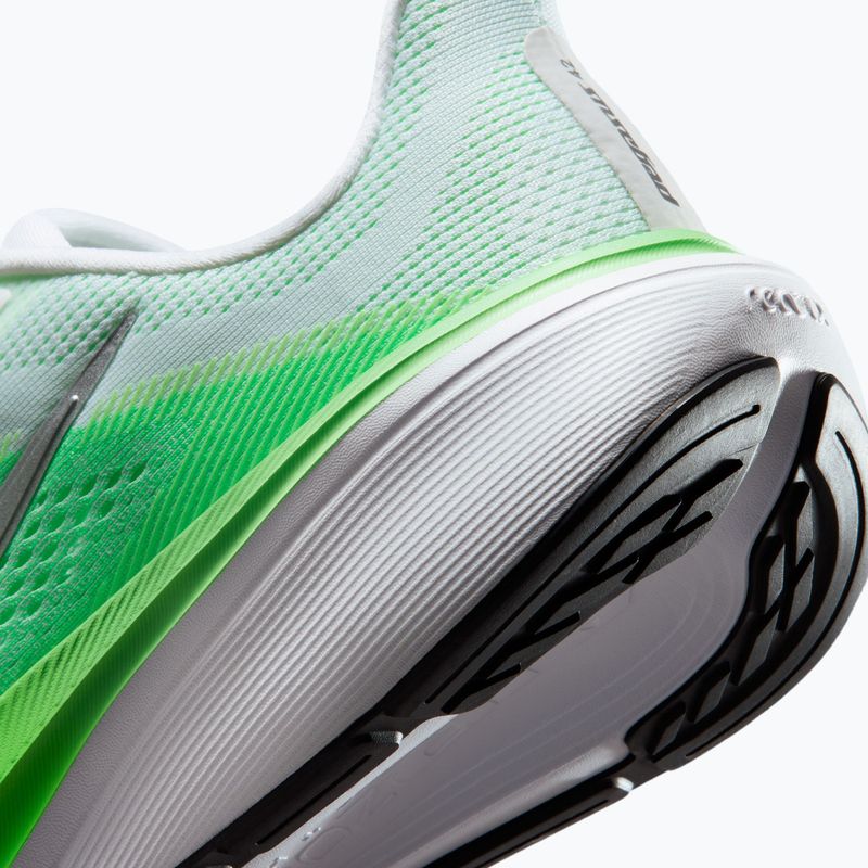 Дамски обувки за бягане Nike Pegasus 42 white/green strike/metallic silver 8