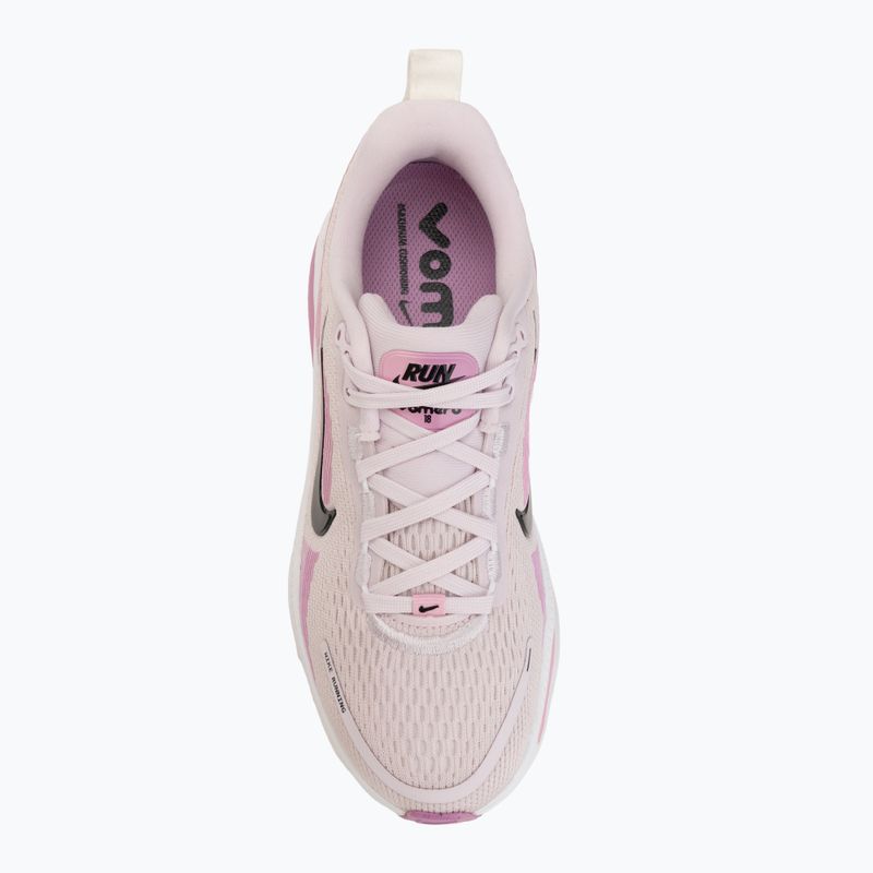 Маратонки за бягане Nike Vomero 18 изсветлен лилав/светло магента/черен 5