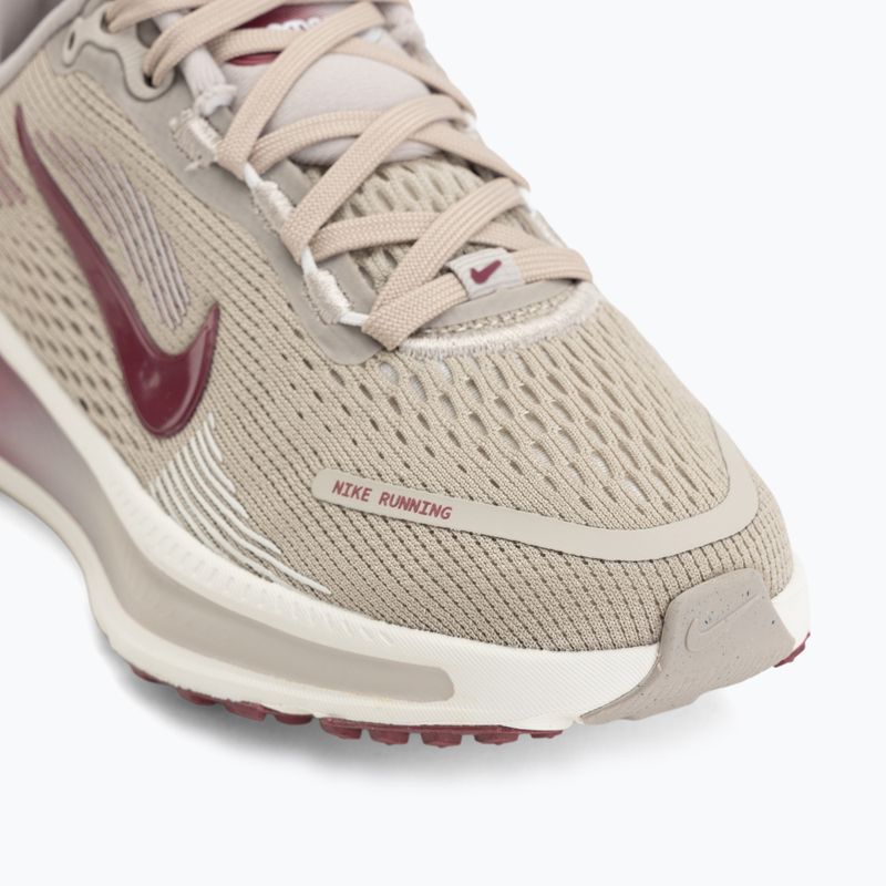 Маратонки за бягане Nike Vomero 18 cream ii/sail/pink smoke 7