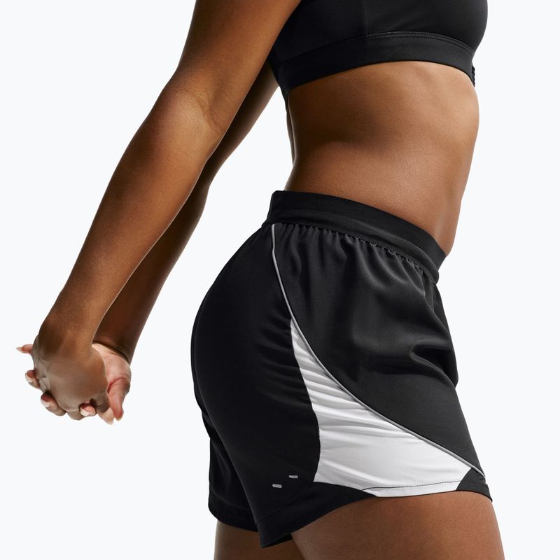 Дамски шорти за бягане Nike Tempo Dri-Fit Unlined black/white/cool grey 5