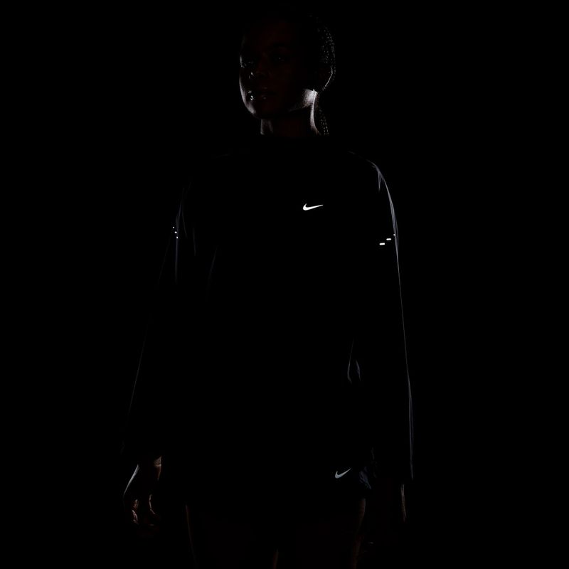 Дамско яке за бягане Nike Swift black 10