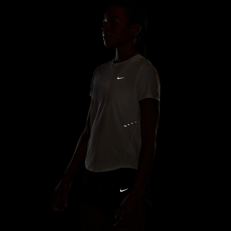 Дамска тениска за бягане Nike Swift Dri-Fit sail 7