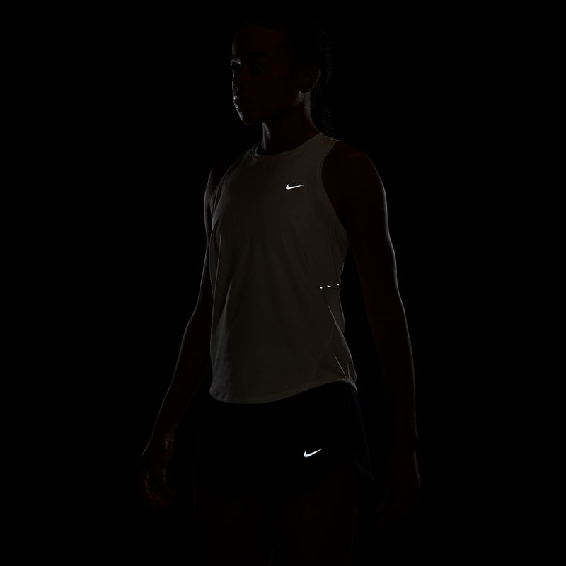 Дамска тениска за бягане Nike Swift Dri-Fit Tank Top sail 7