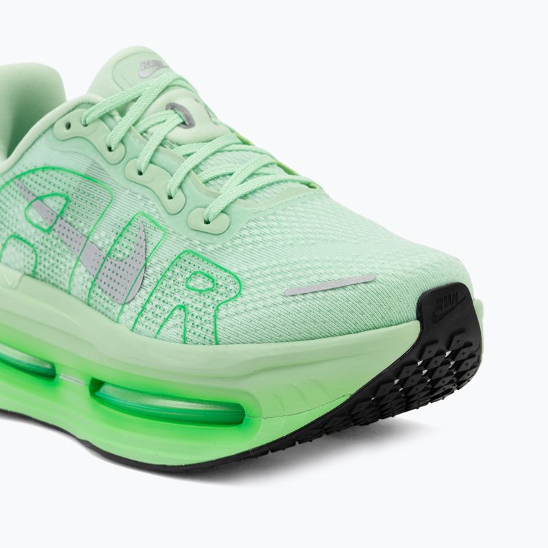 Дамски обувки за бягане Nike Vomero Premium cucumber calm/metallic silver 7
