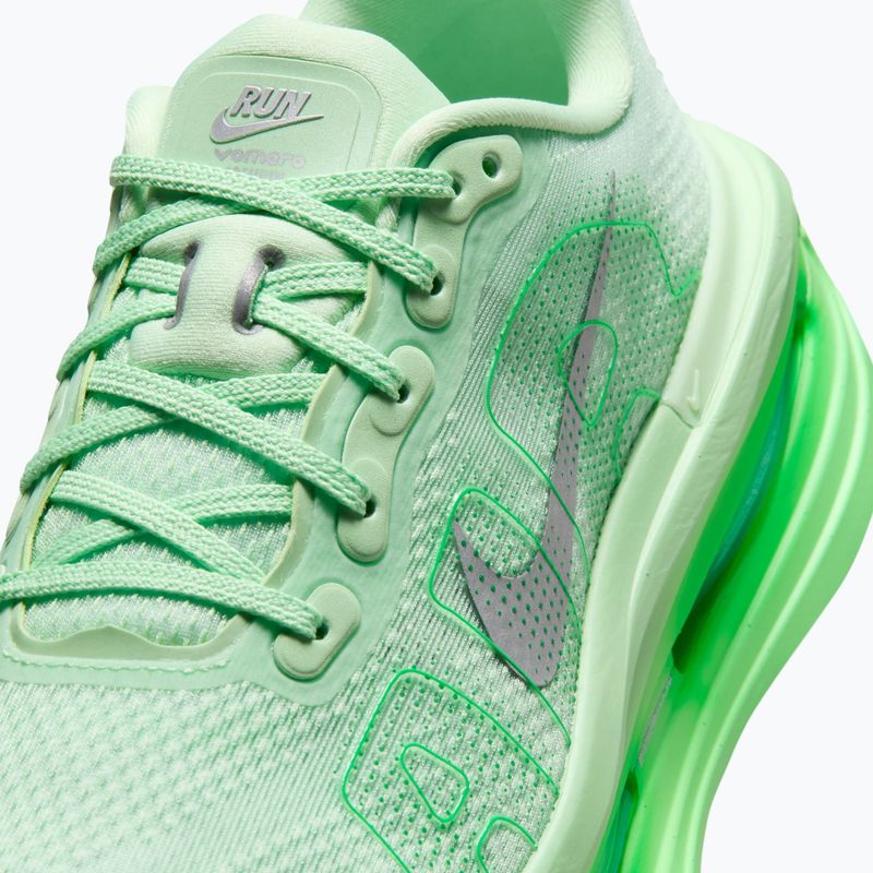 Дамски обувки за бягане Nike Vomero Premium cucumber calm/metallic silver 7