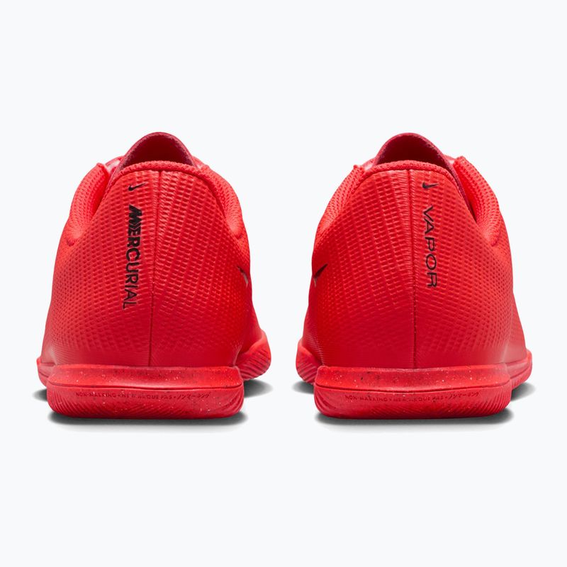 Детски футболни обувки Nike Jr. Mercurial Vapor 17 Club bright crimson/blur 2