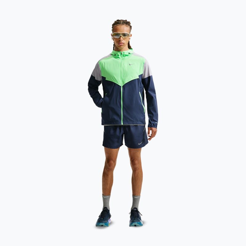 Мъжко яке за бягане Nike Impossibly Light Windrunner midnight navy/illusion green/wolf grey 2