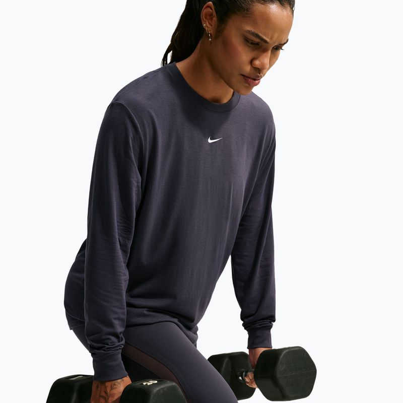 Дамска блуза с дълъг ръкав за тренировка Nike One Relaxed Dri-Fit gridiron/white 5