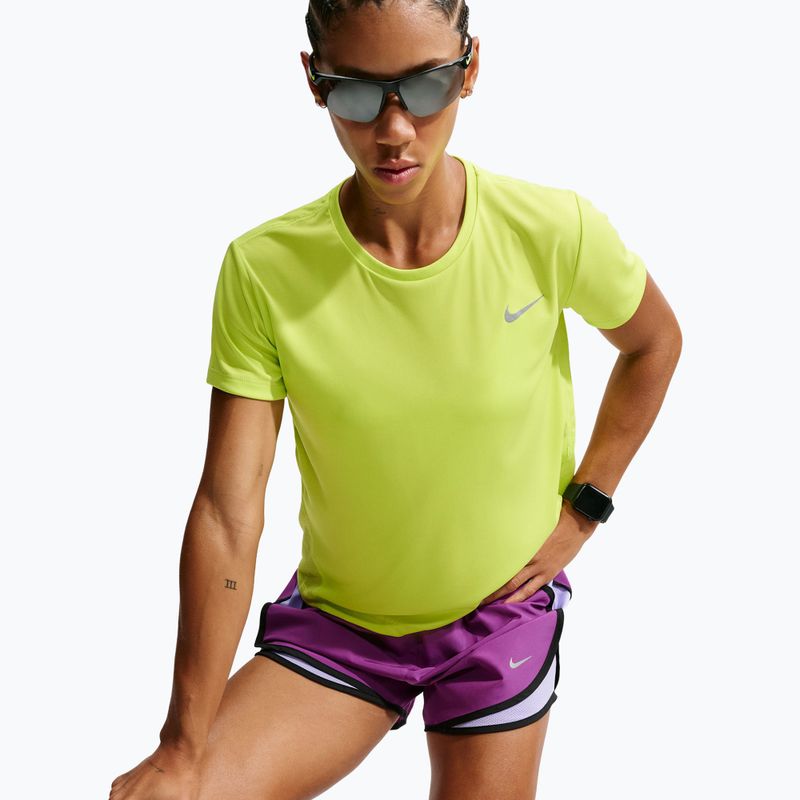 Дамски шорти за бягане Nike Tempo Dri-Fit Mid-Rise bold berry/purple pulse 5