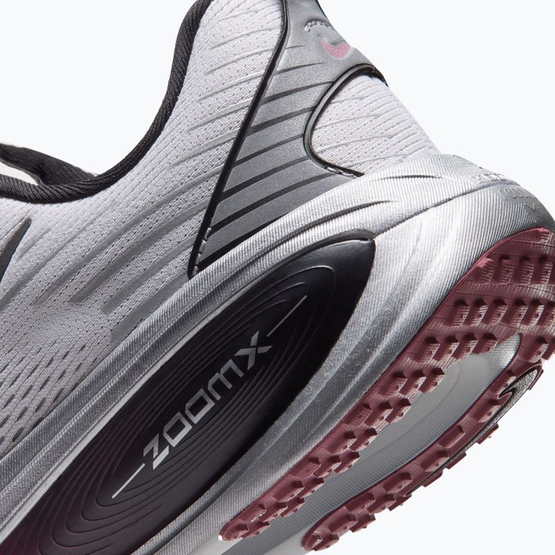 Дамски обувки за бягане Nike Vomero 18 vast grey/metallic silver/black 6