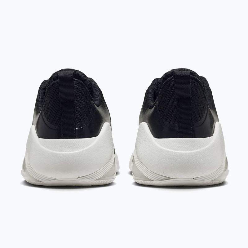 Дамски обувки за тренировка Nike Bella 7 off noir/sail/blur 2