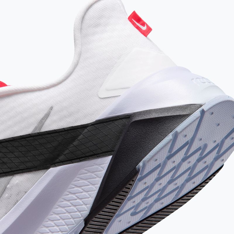Мъжки обувки за тренировка Nike Hybrid RN white/black/metallic silver 6