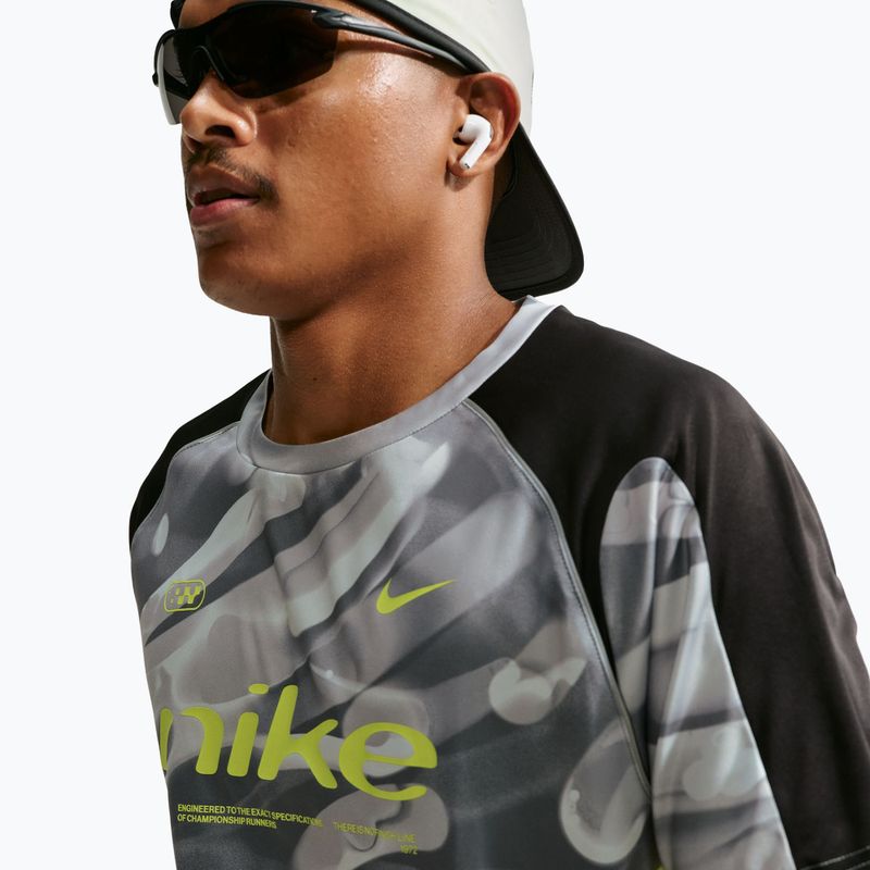 Мъжка тениска за бягане Nike Dri-FIT Printed SS smoke grey/black/light lemon twist 6